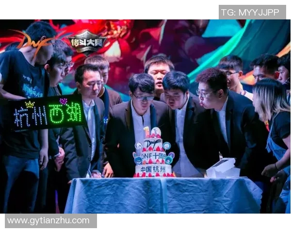 S15电竞总决赛聚焦CSGOJDG展现团队力量与战术智慧的巅峰对决